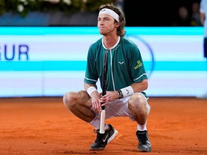 无疑是鹈鹕 无疑是鹈鹕