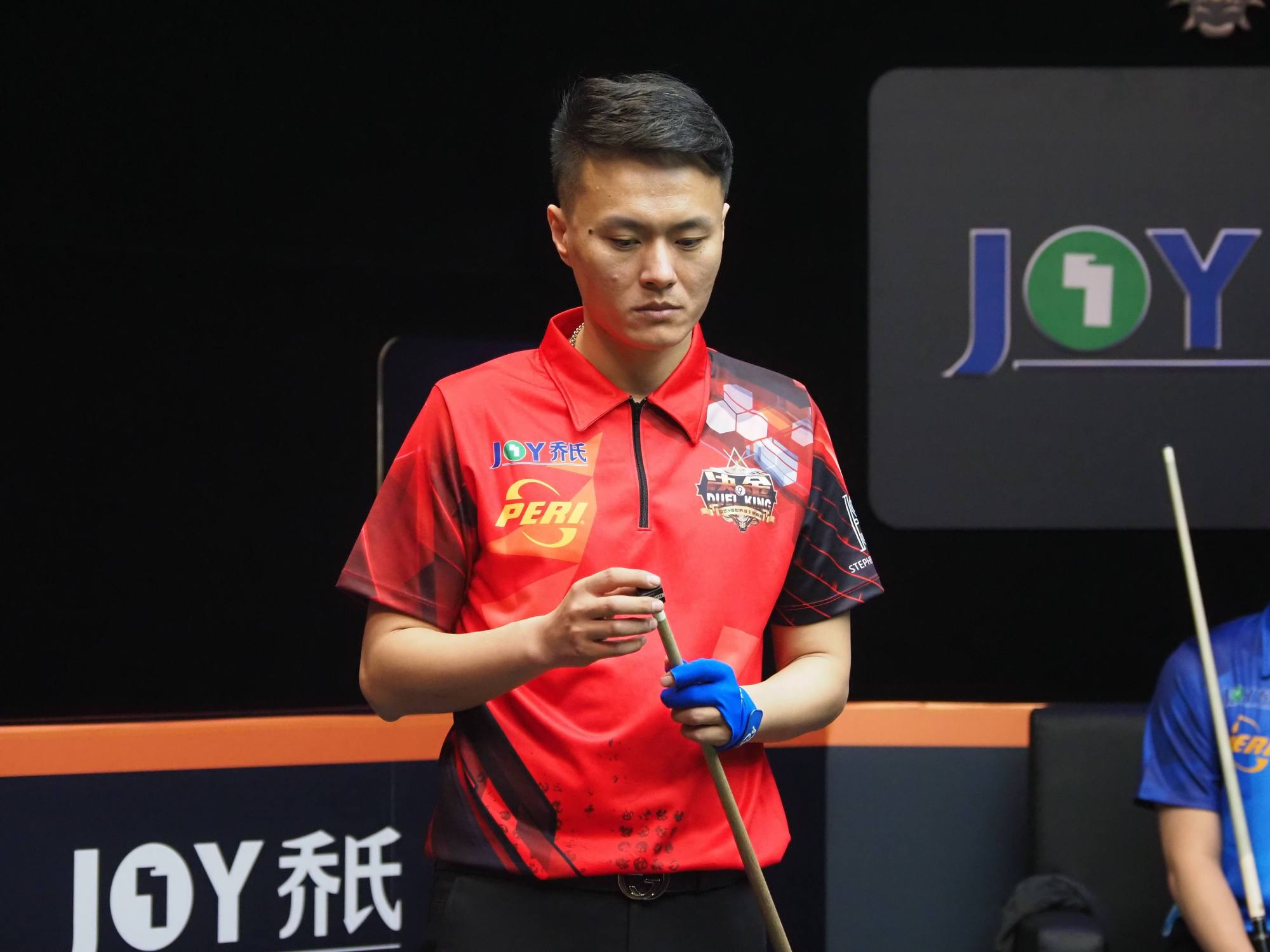 众多滑雪爱 众多滑雪爱