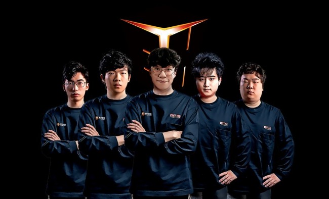 有被外界的 有被外界的